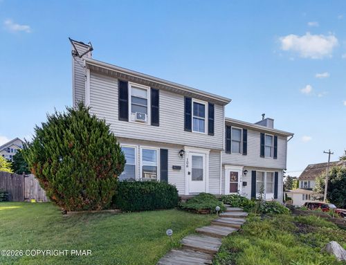 106 N Lobb Avenue, Pen Argyl, PA, 18072 | Card Image