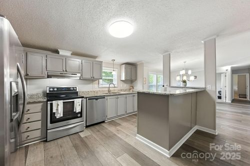 1001 Olde Creek Trl, Concord, NC, 28025-9189 | Card Image