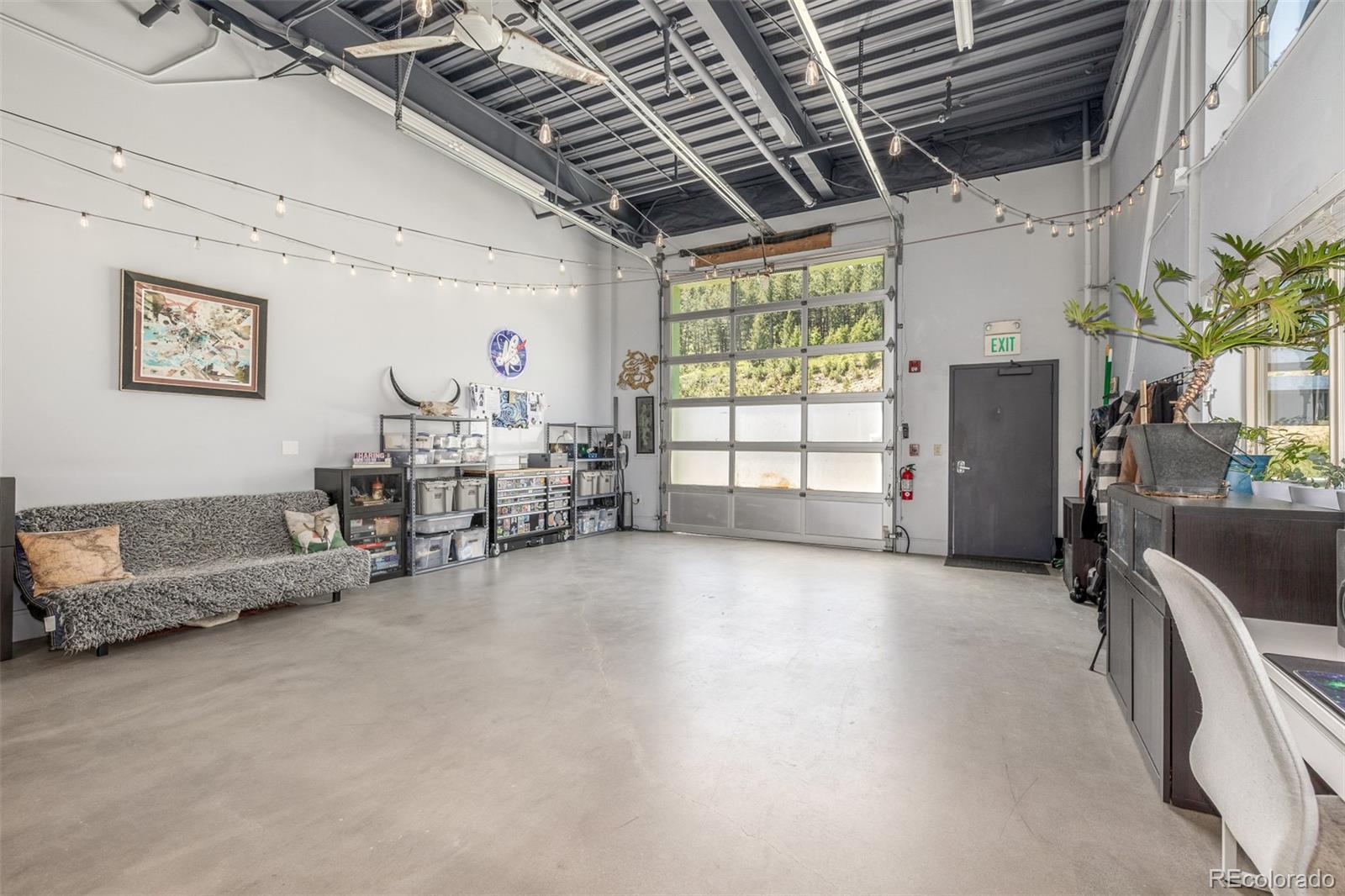 Commercial Sale in Evergreen 3