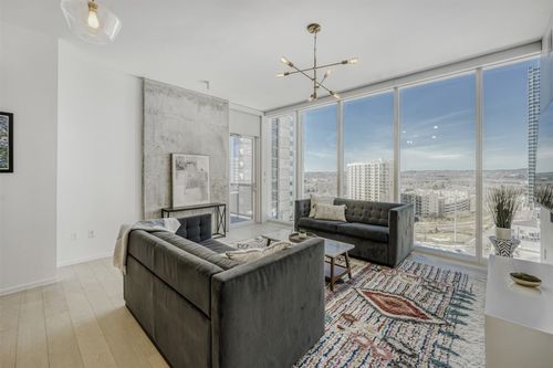 unit-1309-301 West Ave, Austin, TX, 78701-4777 | Card Image