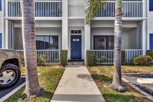 apt-813-180 Cypress Club Dr, Pompano Beach, FL, 33060-4762 | Card Image