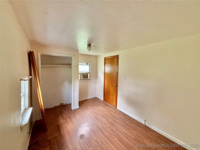 Bedroom 1 | Image 10