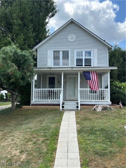 551 6th St Nw, Carrollton, OH, 44615-9426 | Card Image