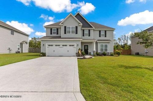 135 Regatta Way, Sneads Ferry, NC, 28460-6100 | Card Image