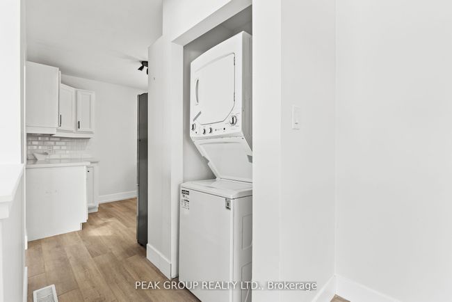 5920 Silverwood Cres, House other with 4 bedrooms, 2 bathrooms and 4 parking in Niagara Falls ON | Image 11