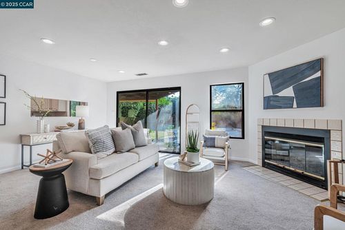 61 Alberta Ter, Walnut Creek, CA, 94596-4901 | Card Image