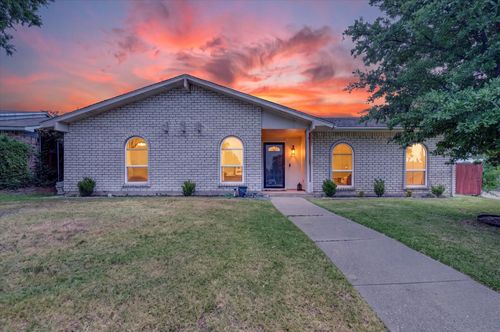 2021 Emory Oak Dr, Carrollton, TX, 75007-5316 | Card Image