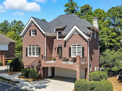 1154 Fairway Gdns Ne, Brookhaven, GA, 30319-5326 | Card Image