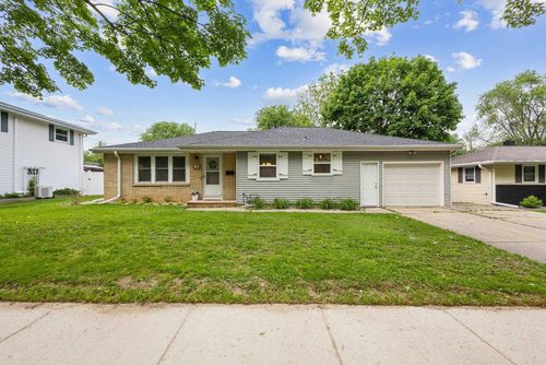 1368 Liberty Street, GREEN BAY, WI, 54304 | Card Image