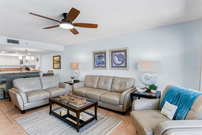 APT-407 - 17500 Gulf Blvd, Condo with 3 bedrooms, 2 bathrooms and null parking in REDINGTON SHORES FL | Image 14