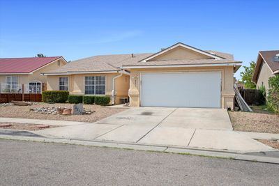 8211 Emerald Sky Avenue Sw, House other with 4 bedrooms, 2 bathrooms and null parking in Albuquerque NM | Image 1