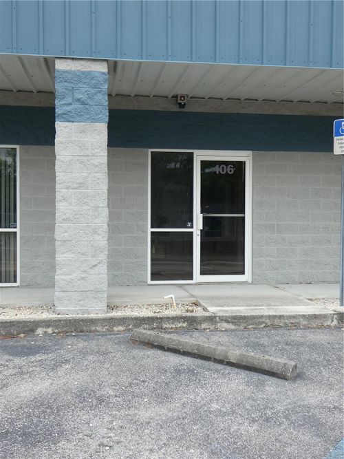 106-1882 Porter Lake Dr, SARASOTA, FL, 34240-7789 | Card Image
