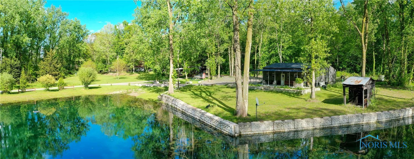 County Rd, Liberty Center, OH 43532
