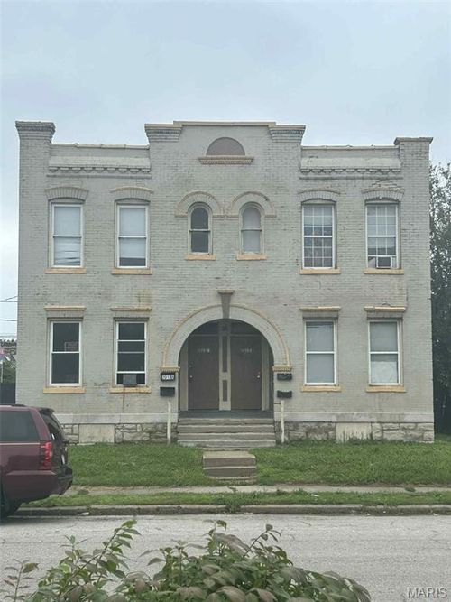 a-2013 Grand Ave, Granite City, IL, 62040-4624 | Card Image