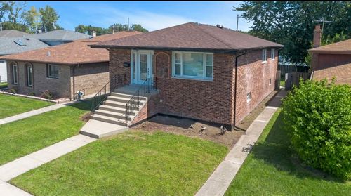 13921 S Manistee Ave, Burnham, IL, 60633-1908 | Card Image