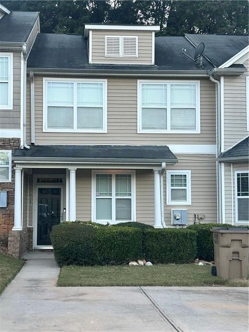 6285 Ellenwood Dr, Rex, GA, 30273-5027 | Card Image
