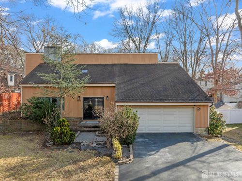 609 Old Stage Rd, Spotswood, NJ, 08884-1030 | Card Image