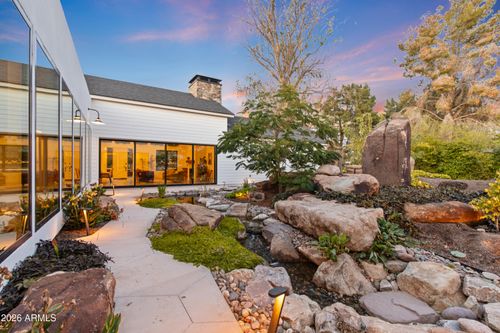 129 E Water Tank Rd, Gilbert, AZ, 85296-2207 | Card Image