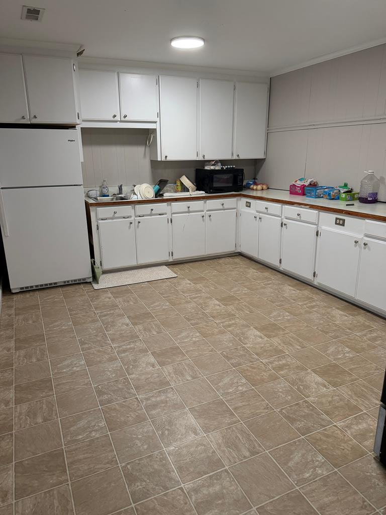 Commercial Sale in Greenwood 3