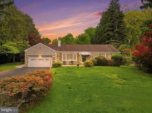 162 Valley Dr, SOUTHAMPTON, PA, 18966-1349 | Card Image