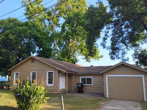 401 Berry St, Bossier City, LA, 71111-4117 | Card Image
