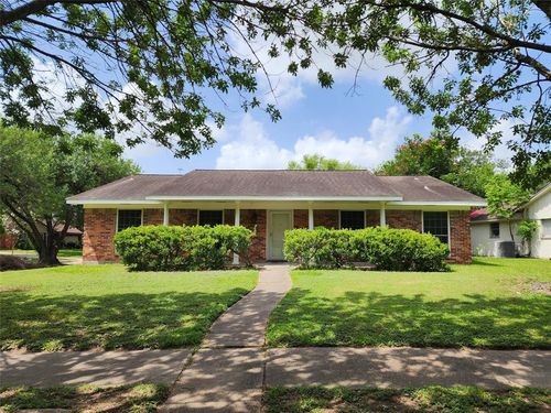 8003 Concho St, Houston, TX, 77036-6803 | Card Image