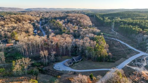 4110 Flagway Dr, Ooltewah, TN, 37363-8384 | Card Image