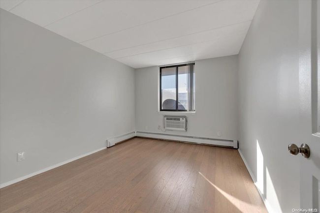 APT-4C - 136-17 Maple Ave, Condo with 2 bedrooms, 3 bathrooms and 1 parking in Flushing NY | Image 8