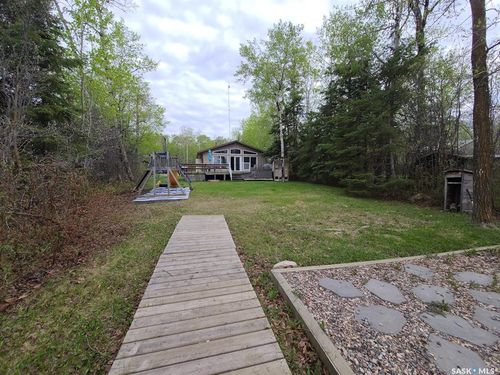 615 Willow St, Livelong, SK, S0M1J0 | Card Image