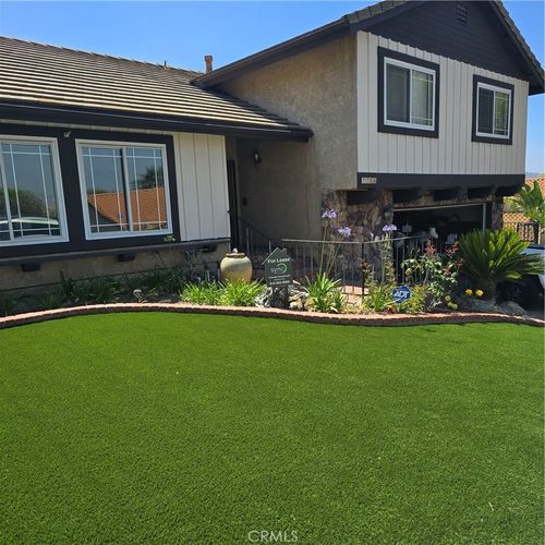 7134 Dos Rios Dr, Tujunga, CA, 91042-1412 | Card Image