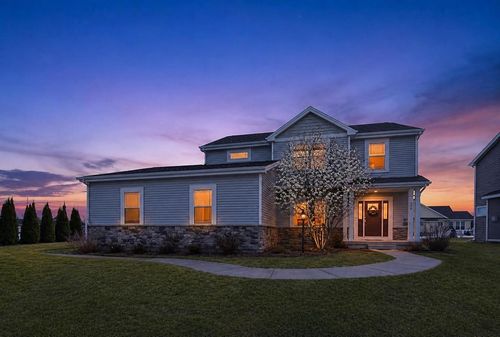 493 Crescendo Drive, SUN PRAIRIE, WI, 53590 | Card Image