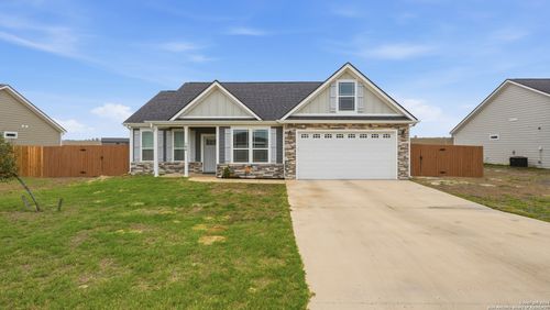 164 Turnberry Dr, La Vernia, TX, 78121-5111 | Card Image