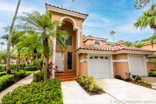 202 Legendary Cir, Palm Beach Gardens, FL, 33418-8414 | Card Image