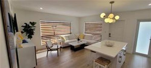 6-915 Intracoastal Dr, Fort Lauderdale, FL, 33304-3629 | Card Image