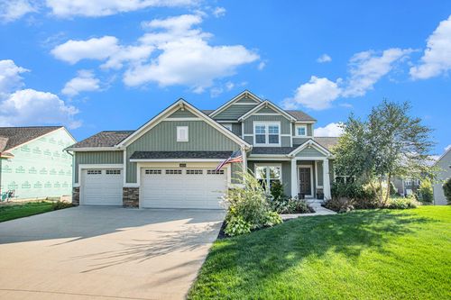 14676 Windway Dr, Grand Haven, MI, 49417-7676 | Card Image