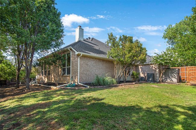 Large Side Back yard | Image 36