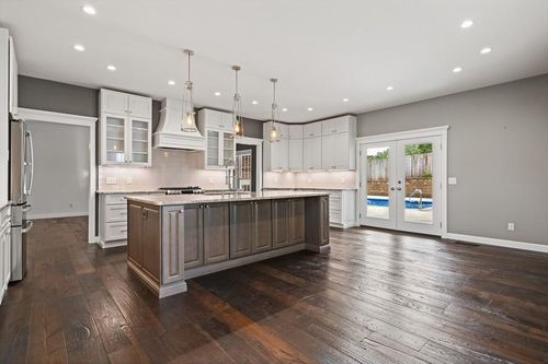 49 Dustin Ln, Cookeville, TN, 38506-4252 | Card Image