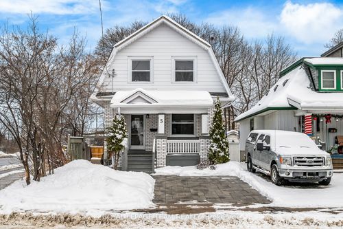 5 Gilchrist Ave, Ottawa, ON, K1Y0M7 | Card Image