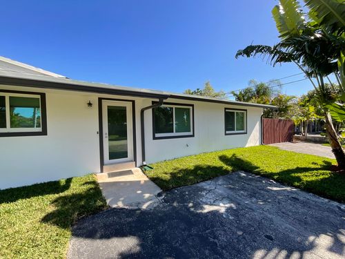 3-2308 Nw 3rd Ave, Wilton Manors, FL, 33311-3836 | Card Image