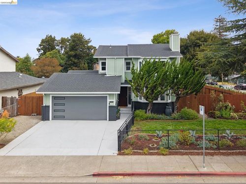 1014 10th St, Oakland, CA, 94607-2720 | Card Image