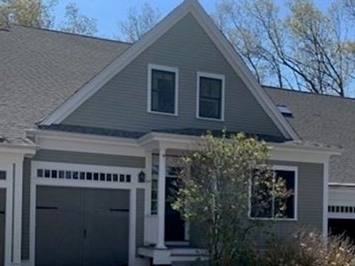 22-22 White Oaks Ln, Reading, MA, 01867-4607 | Card Image