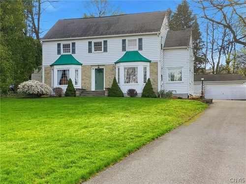 8 Lyndon Rd, Fayetteville, NY, 13066-1016 | Card Image