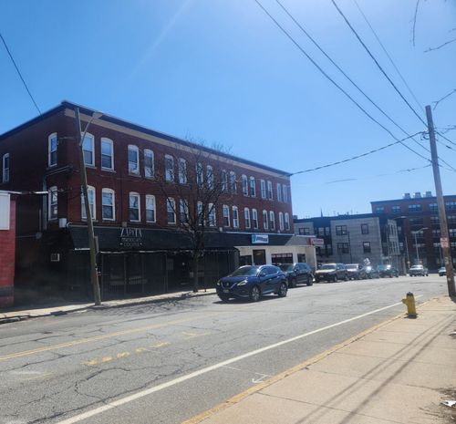 11-19 1/2 Lunenburg St, Fitchburg, MA, 01420-7827 | Card Image