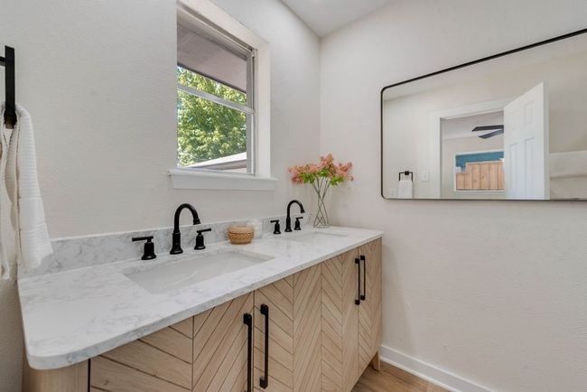 706 S Waterview Dr, House other with 4 bedrooms, 2 bathrooms and null parking in Richardson TX | Image 13