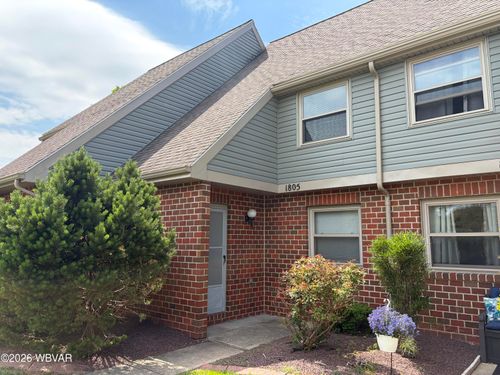 1805 Lincoln Dr, Williamsport, PA, 17701-2892 | Card Image