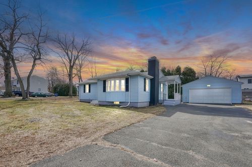 116 Carr St, Springfield, MA, 01118 | Card Image