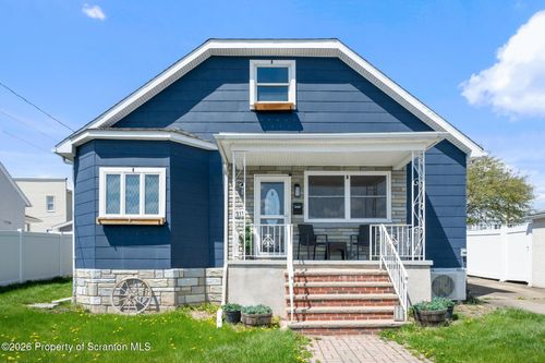 511 Fallon St, Old Forge, PA, 18518-1908 | Card Image