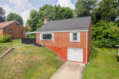 205 Maryellen Dr, N Versailles, PA, 15137 | Card Image
