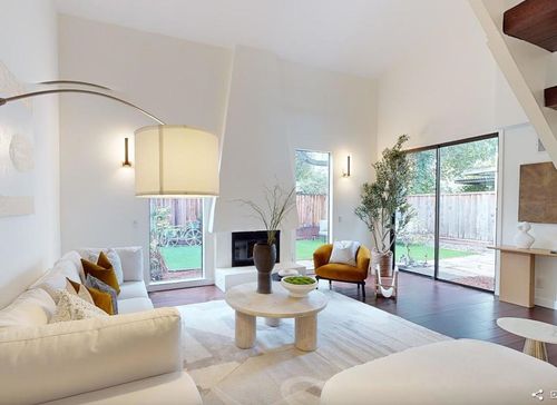 4014 Villa Vera, Palo Alto, CA, 94306-3208 | Card Image