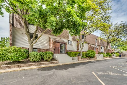 apt-3a-441 Elm St, Deerfield, IL, 60015-5804 | Card Image